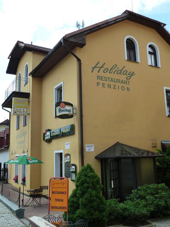 Penzion Holiday Marianske Lazne Luaran gambar